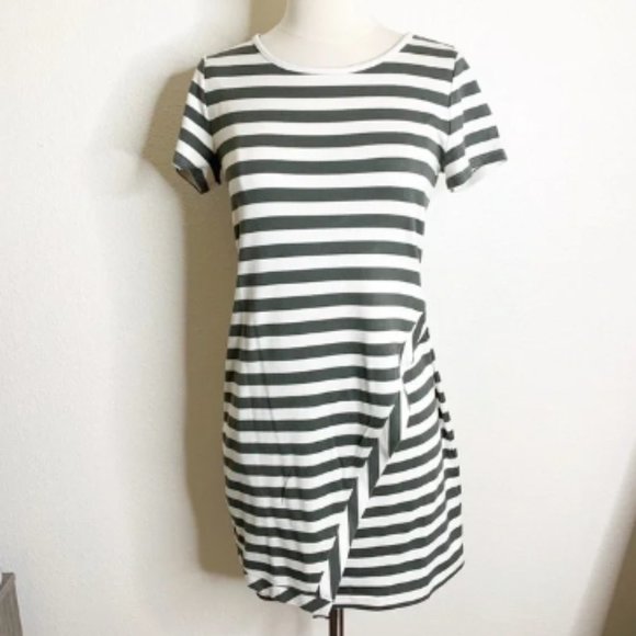 Market & Spruce Dresses & Skirts - Market & Spruce Stitchfix Green & White Striped T-shirt Dress